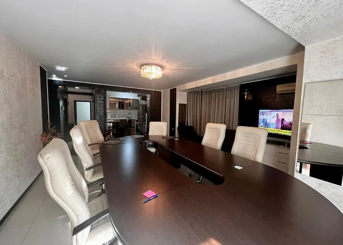 Zona Fabricii Ford Appartamento