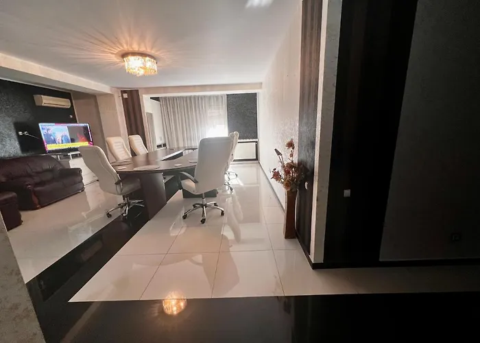 Appartamento Zona Fabricii Ford *